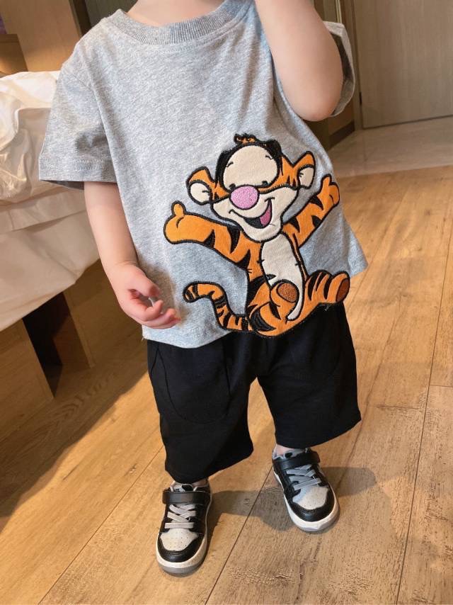 baby Kids Unisex Tom and Jerry and others Tshirts ユニセックス 男女兼用 ベビーキッズ  トムとジェリー＆ガーフィールド ＆ティガーアップリケ半袖 Tシャツ 子供服